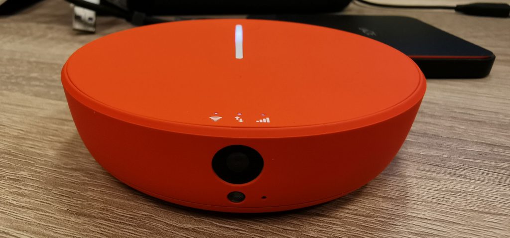 connect a router to skyroam solis
