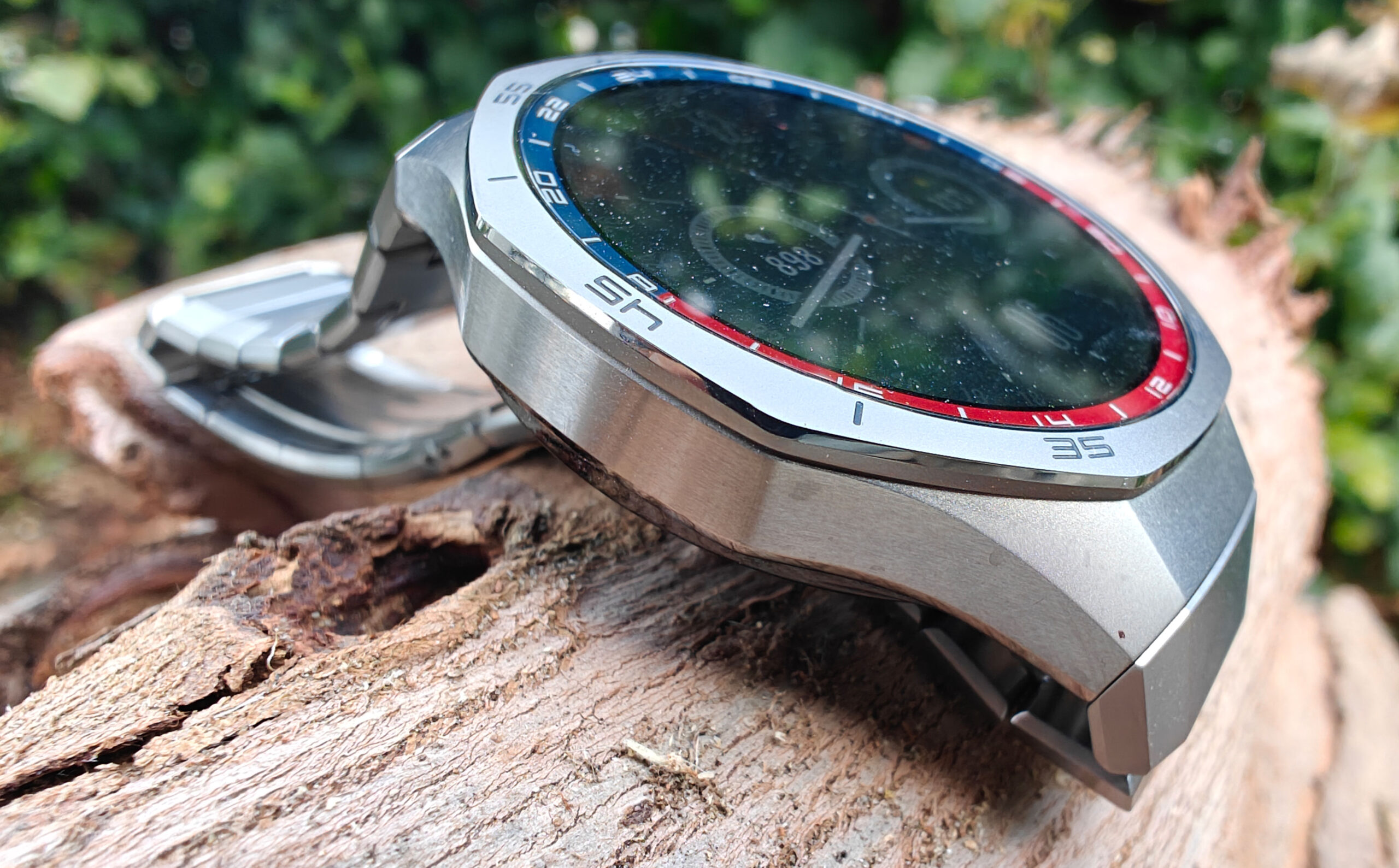 Review Huawei Watch GT 5 Pro heerst nog altijd op batterijduur GadgetGear