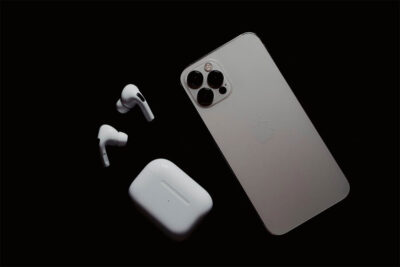 iPhone SE via 24web